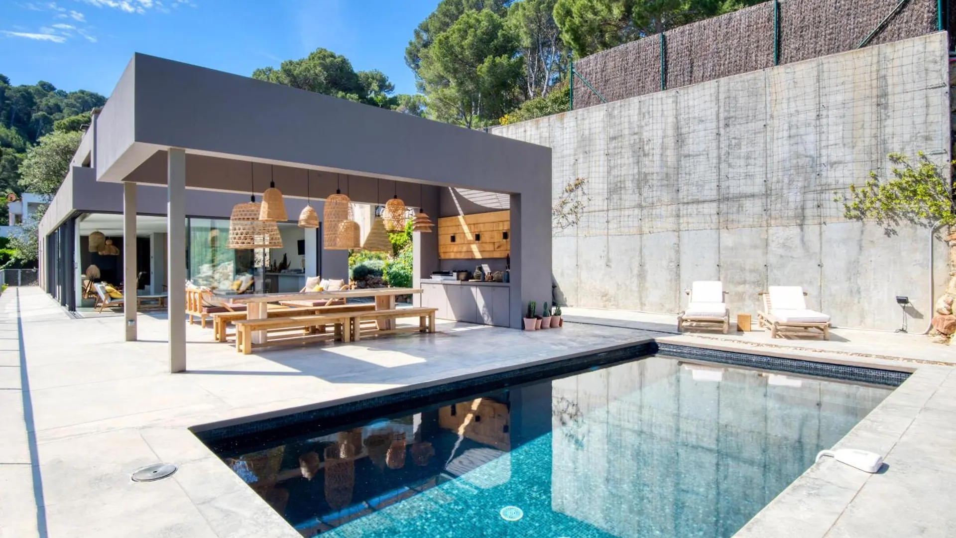 Lujosa Villa De Diseno Con Vistas A Sa Riera Begur